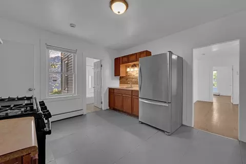 Kitchen - 88 Tyler St, Springfield, MA 01109 photo 1 of 3