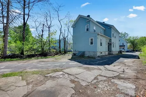 Exterior - 88 Tyler St, Springfield, MA 01109 photo 2 of 3