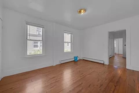 Living - 88 Tyler St, Springfield, MA 01109 photo 1 of 2