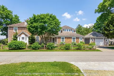 30 Cockachoiset Ln, Osterville, MA 02655