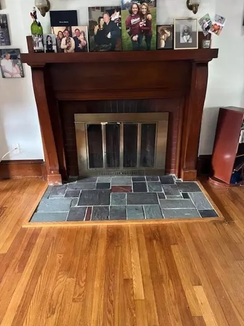 Living - 43 Loring Rd, Winthrop, MA 02152 photo 5 of 5