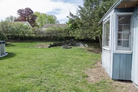 Exterior - 97 Pondview Dr, Chicopee, MA 01020 photo 4 of 4