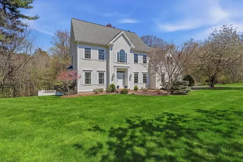 34 Joseph Rd, Shrewsbury, MA 01545