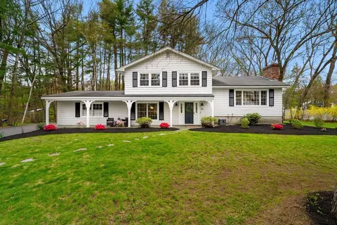 24 W Parish Dr, Andover, MA 01810