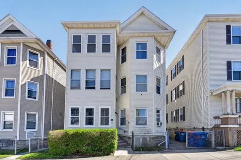 128 Mott St, New Bedford, MA 02744
