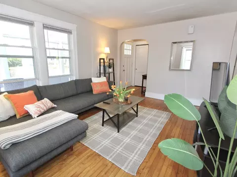 36 Rowena St, Worcester, MA 01606 photo 5