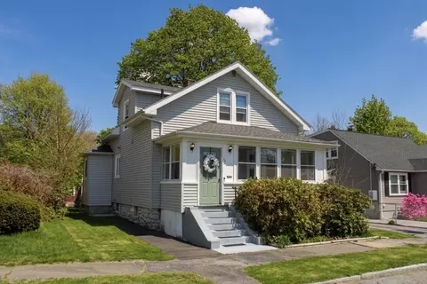 36 Rowena St, Worcester, MA 01606