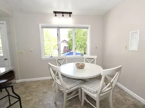 36 Rowena St, Worcester, MA 01606 photo 10