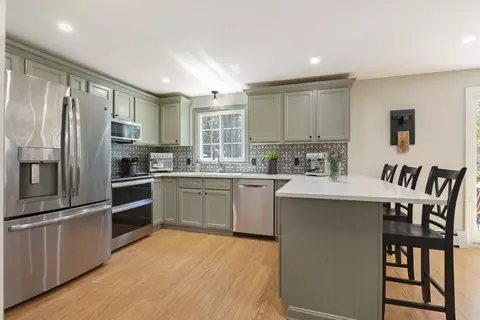 5 Spring St, Douglas, MA 01516 photo 10