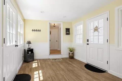 5 Spring St, Douglas, MA 01516 photo 5