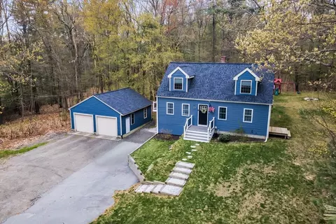 117 South St, Douglas, MA 01516