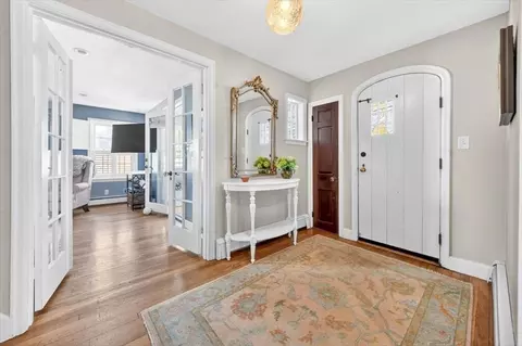 Entry Way - 51 Elm St, Hingham, MA 02043 photo 1 of 2