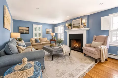 Living - 51 Elm St, Hingham, MA 02043 photo 1 of 3