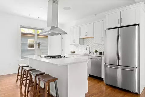 76 Flint St #2, Somerville, MA 02145
