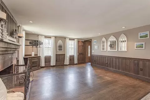 25 Mill St, Raynham, MA 02767 photo 17