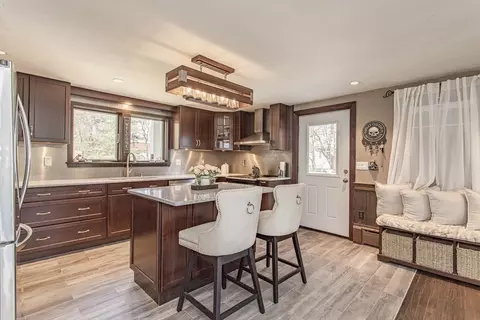 25 Mill St, Raynham, MA 02767 photo 13