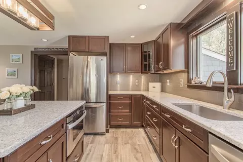 25 Mill St, Raynham, MA 02767 photo 15