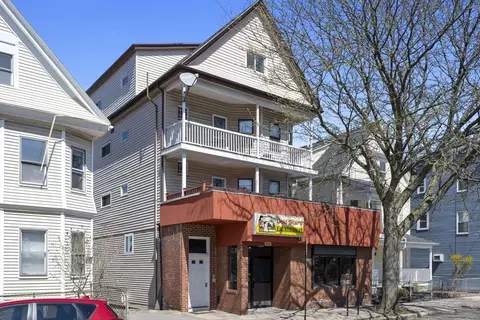 241 Highland Ave, Somerville, MA 02143