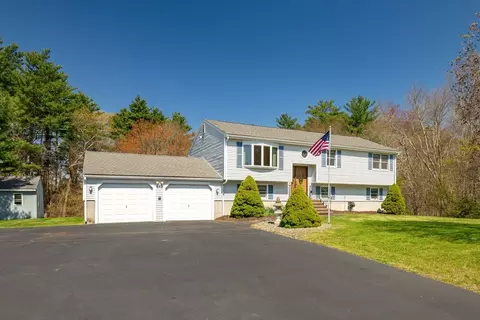 50 Kathy Cir, Bridgewater, MA 02324