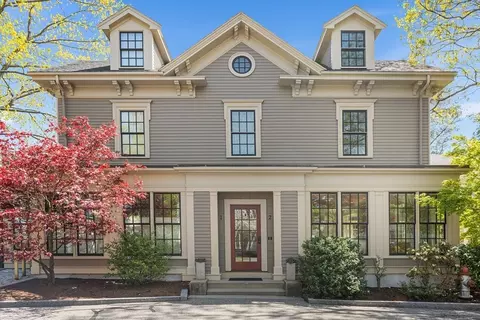 2 Brattle Cir #2, Cambridge, MA 02138