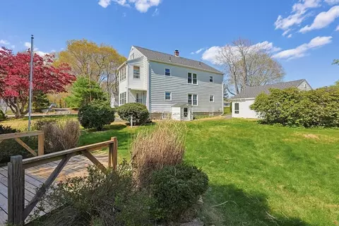 30 Linwood St, Webster, MA 01570 photo 6