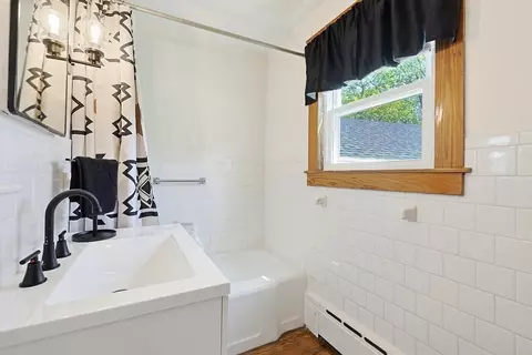 30 Linwood St, Webster, MA 01570 photo 18