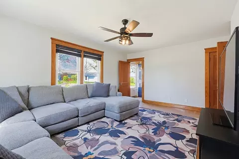 30 Linwood St, Webster, MA 01570 photo 16