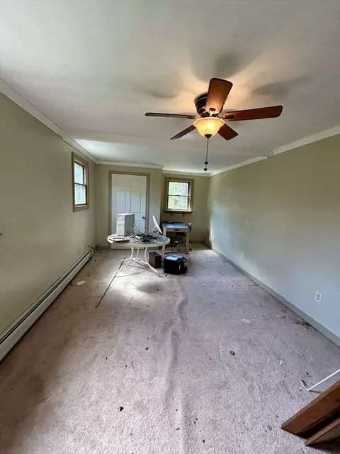 12 Pomeroy St, Easthampton, MA 01027 photo 15