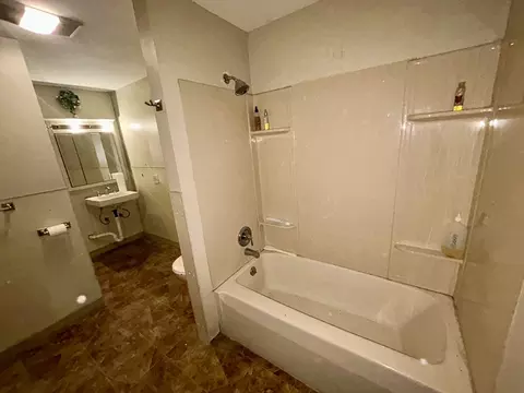 12 Pomeroy St, Easthampton, MA 01027 photo 22