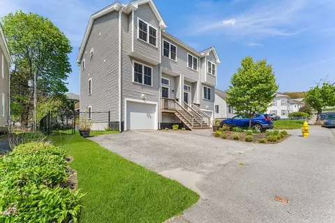 13 Prentice St # -A, Worcester, MA 01604
