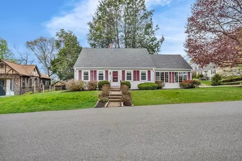 293 Florence Rd, Waltham, MA 02453