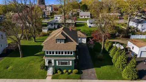 View/Area - 86 Newport St, Fall River, MA 02720 photo 1 of 2