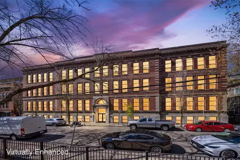 20 Corporal Mcternan St #104, Cambridge, MA 02139