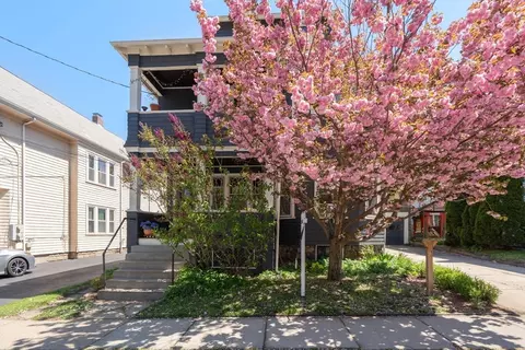 45 Springfield St #1, Belmont, MA 02478