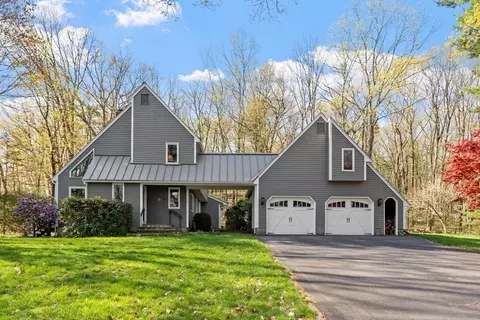 70 Wesson St, Grafton, MA 01536