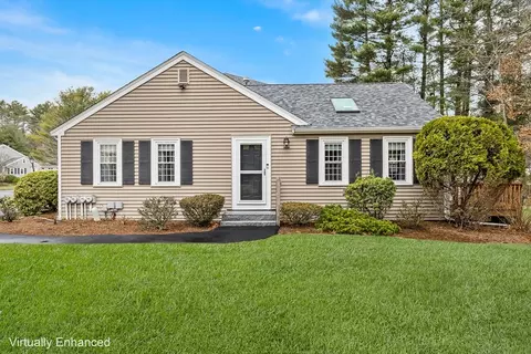 25 Reservoir Rd #C4, Pembroke, MA 02359