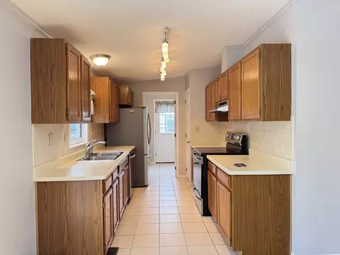 9 Kylee Dr, Plainville, MA 02762 photo 8