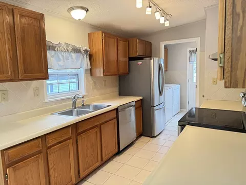 9 Kylee Dr, Plainville, MA 02762 photo 10