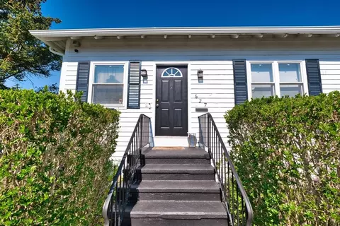 627 King St, Fall River, MA 02724