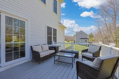 9 Puffer Dr, Mendon, MA 01756 photo 36