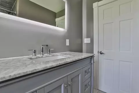 Bath - 17 Gorham St, Lawrence, MA 01843 photo 1 of 4