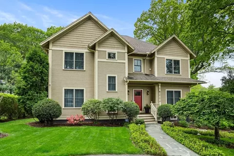 5 Walnut St, Lexington, MA 02421