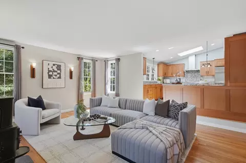 14 Normandy Rd, Lexington, MA 02421 photo 4