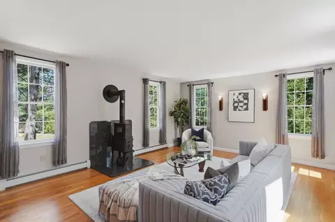 14 Normandy Rd, Lexington, MA 02421 photo 3