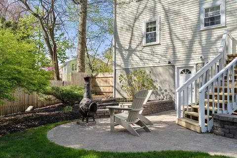 22 Crest Rd, Framingham, MA 01702 photo 33