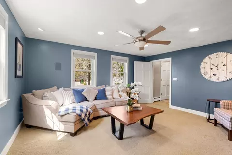 22 Crest Rd, Framingham, MA 01702 photo 17