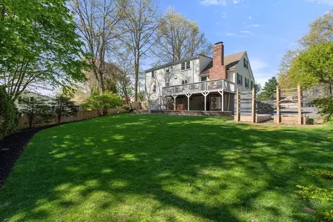 22 Crest Rd, Framingham, MA 01702 photo 4
