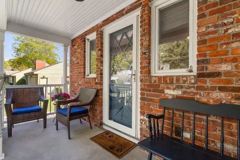 22 Crest Rd, Framingham, MA 01702 photo 6