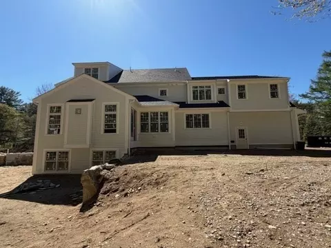 26 Valley Rd, Dover, MA 02030 photo 3