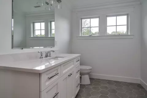 Bath - 26 Valley Rd, Dover, MA 02030 photo 4 of 7